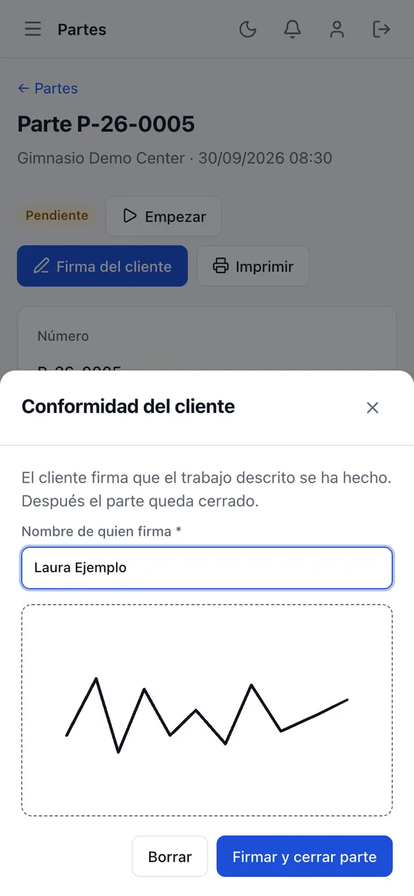 Pantalla de firma del cliente en el móvil