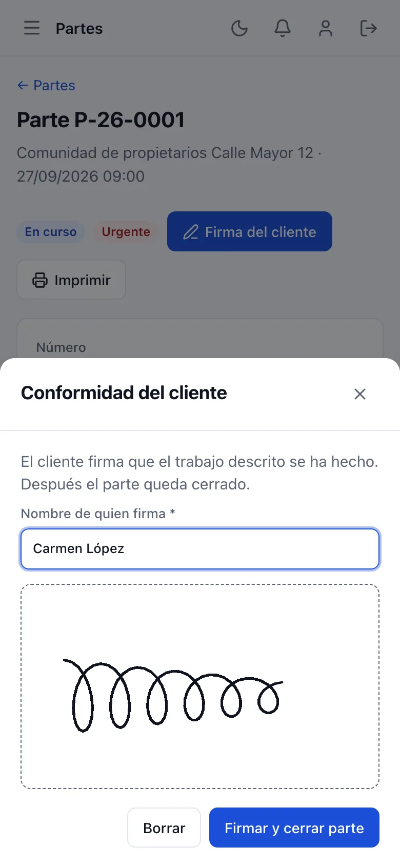 Pantalla de conformidad del cliente en el móvil, con el nombre de quien firma y la firma dibujada